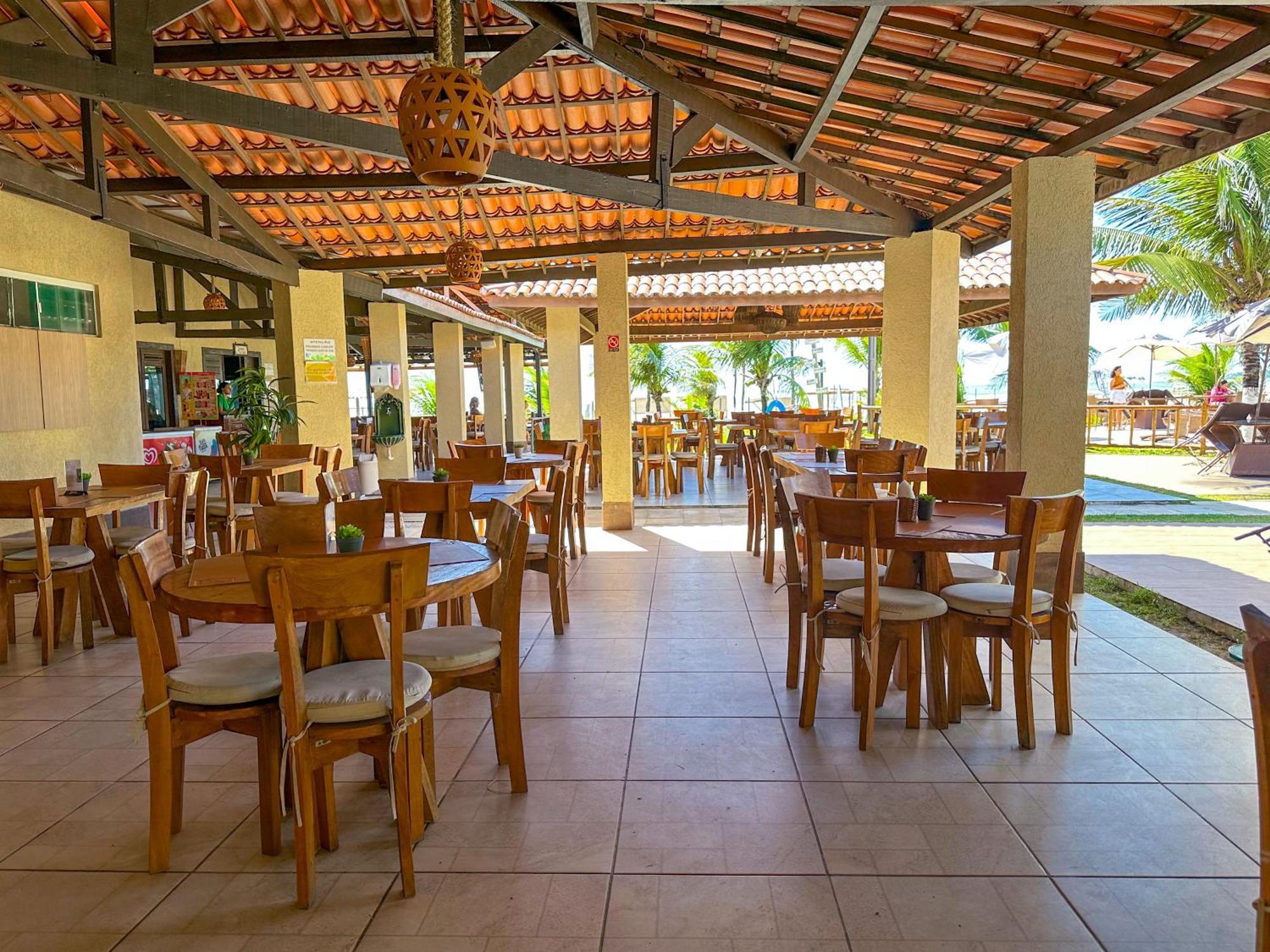 Jangadeiro Praia Hotel Resort - Parque Aquatico E Pe Na Areia Aquiraz Exterior foto